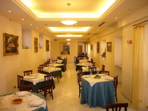 Assisi Garden Hotel Екстериор снимка