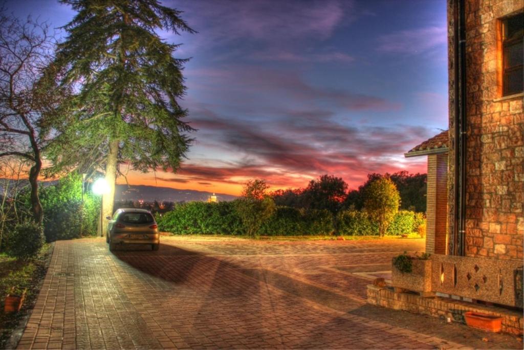 Assisi Garden Hotel Екстериор снимка