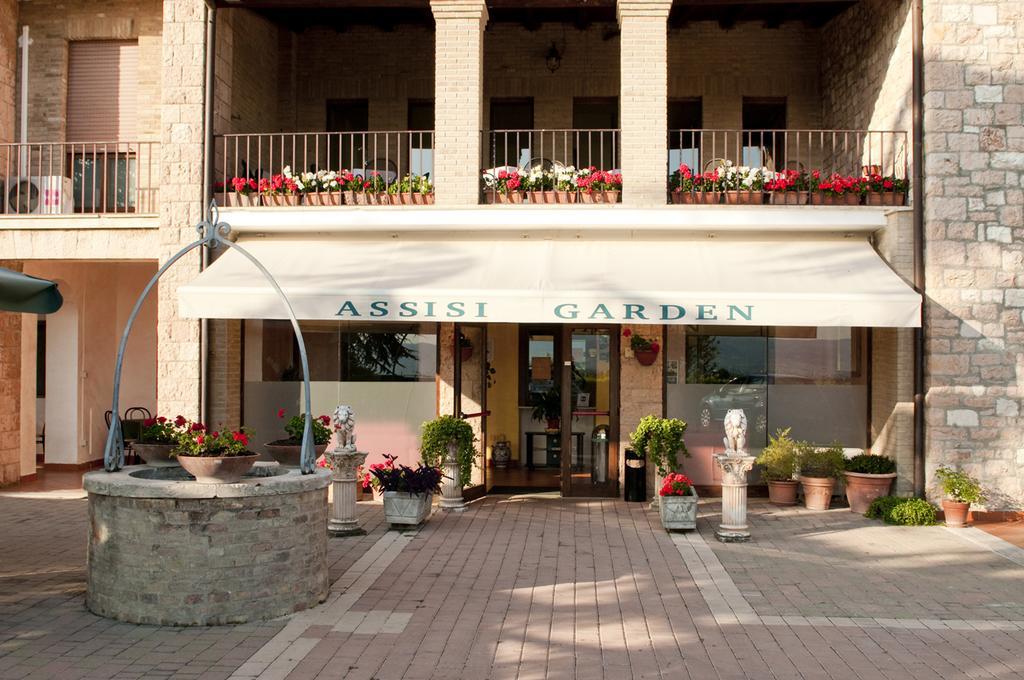 Assisi Garden Hotel Екстериор снимка