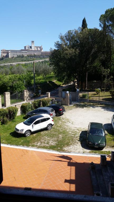 Assisi Garden Hotel Екстериор снимка