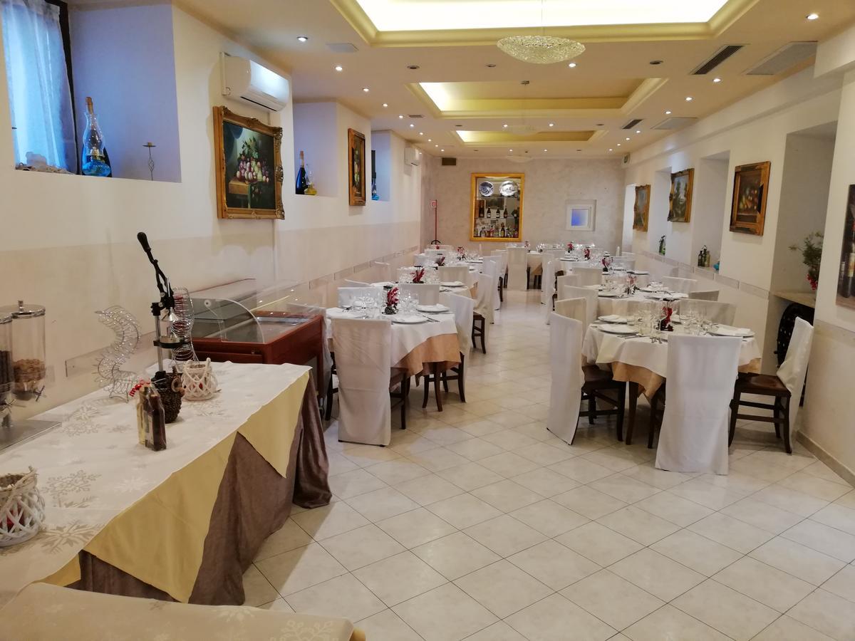 Assisi Garden Hotel Екстериор снимка