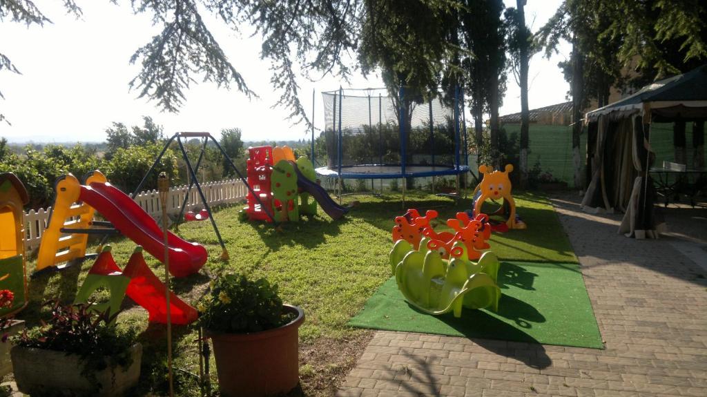 Assisi Garden Hotel Екстериор снимка